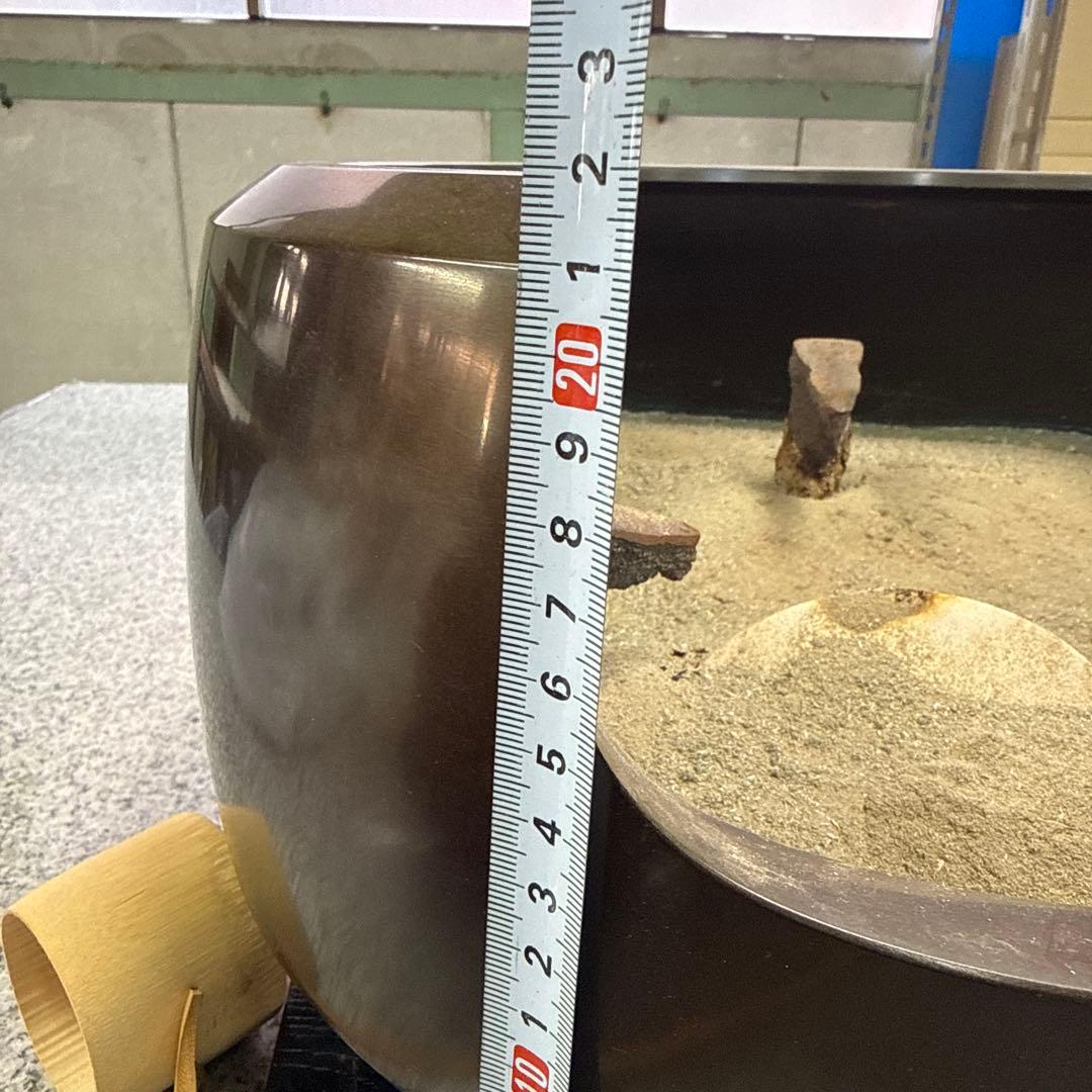 D*h様 鋳鉄製茶釜 蓋付き 工芸品 アンティーク 茶道具 灰付き 風炉 格安