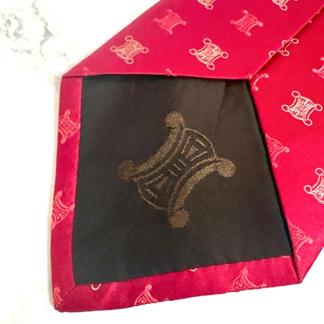 ✨ほぼ未使用✨CELINE ブランドの象徴　全面トリオンフロゴ仕様② ネクタイ