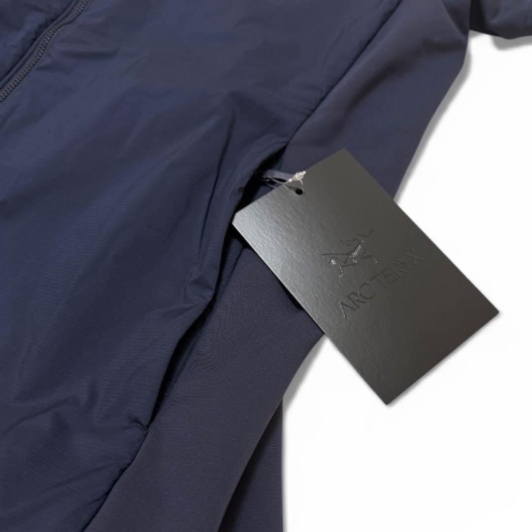 【新品】ARC’TERYX アトムジャケット XL ブラックサファイア 正規品