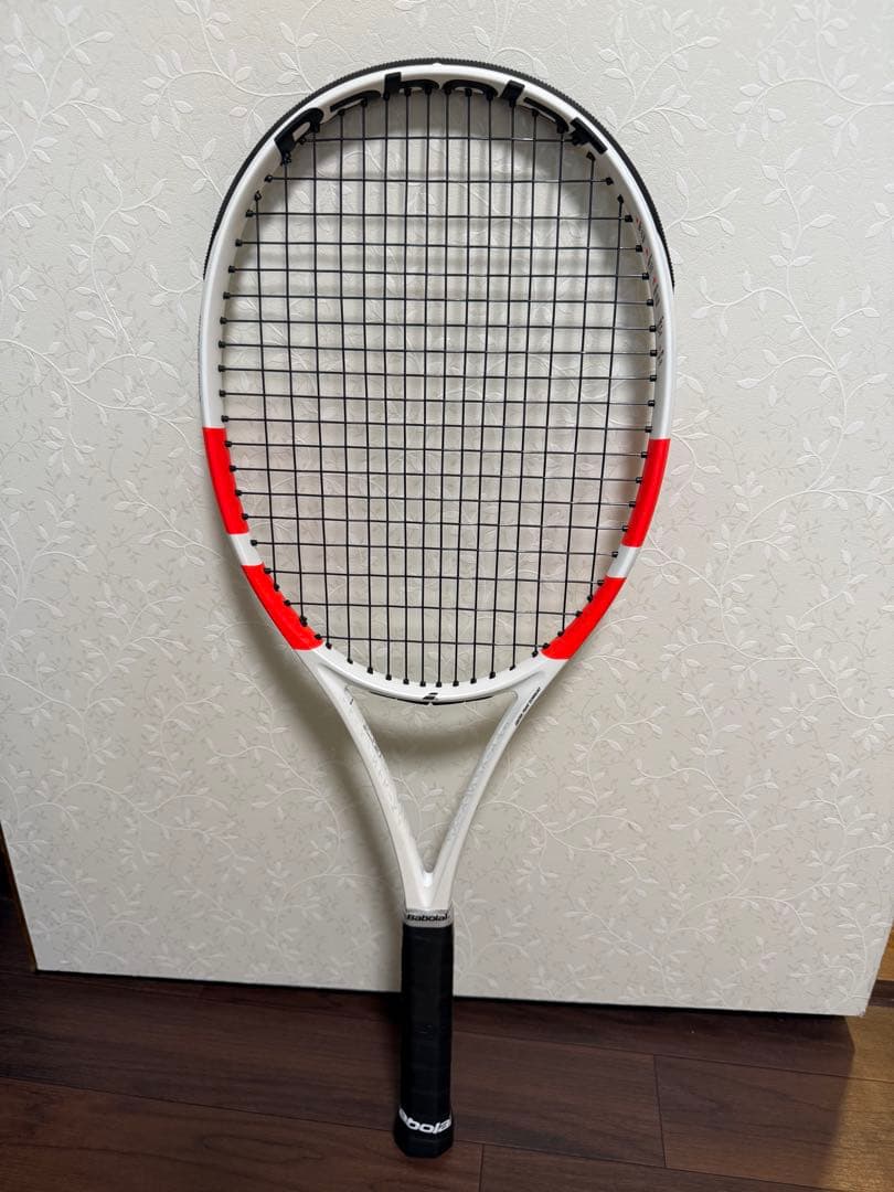 バボラ　ピュアストライク100 G3 2024