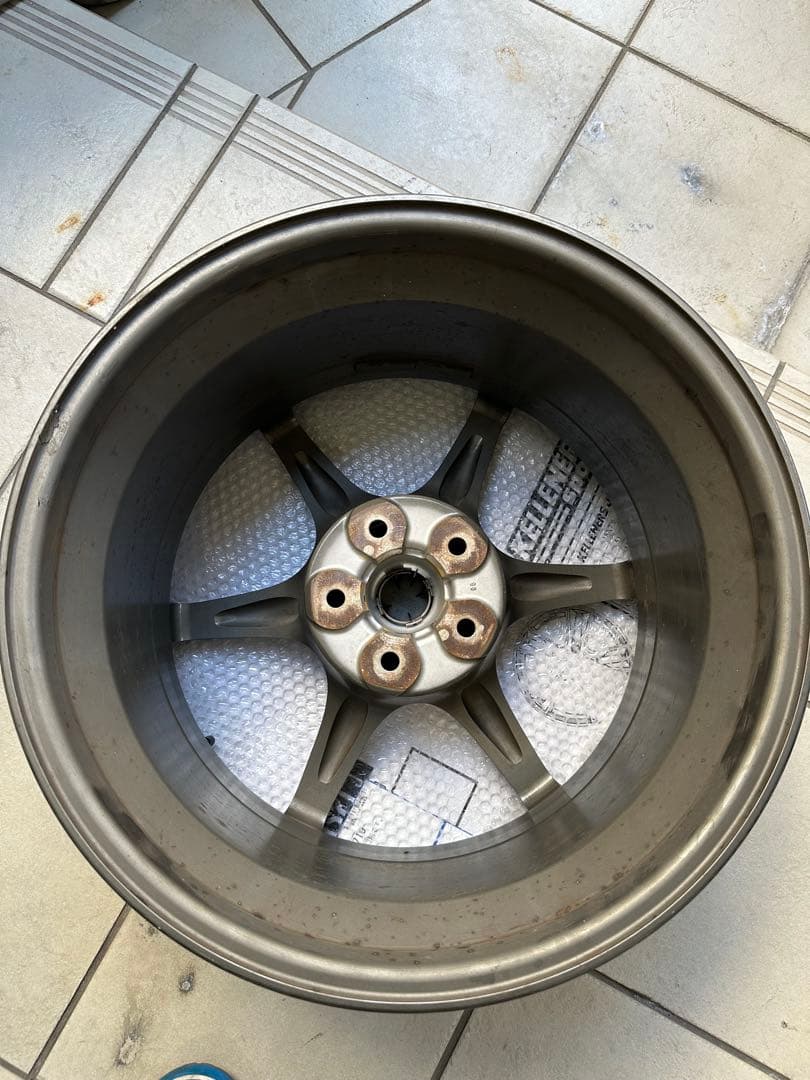 超美品！BNR34GTR純正１８インチホイール！日産　NISSAN最終価格！！