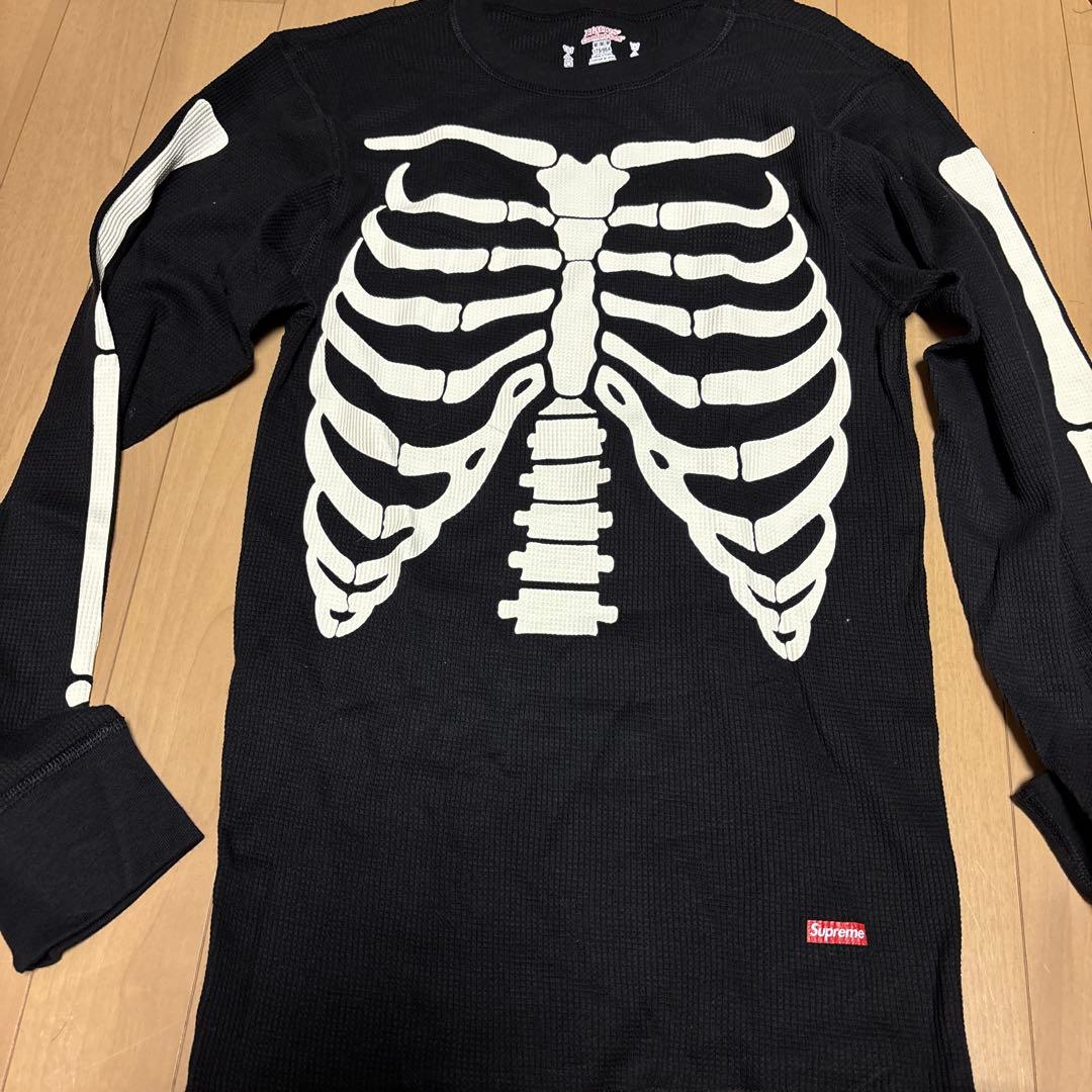 シュプリーム　ハネス