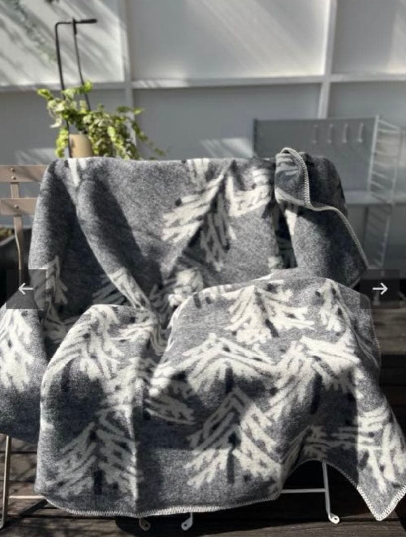 ラプアンカンクリ　グレー×ホワイト ブランケット 130×200cm