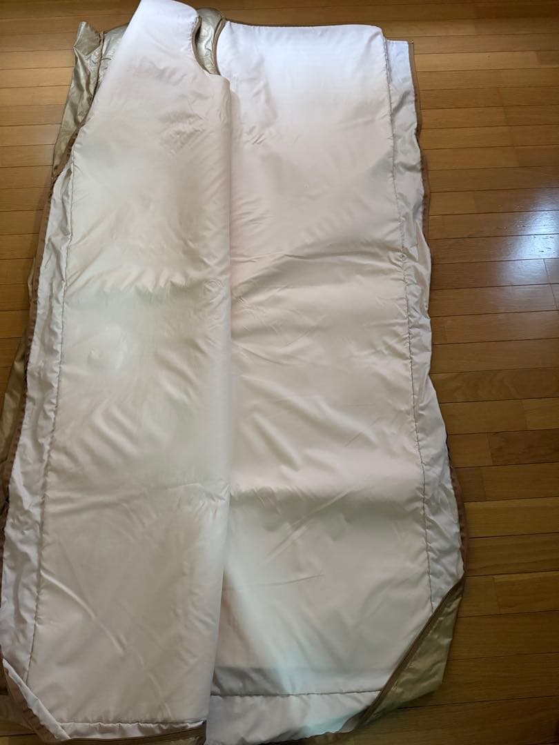 美品　ピュアルネッサンス　ホルミシス エスティーマットカバー