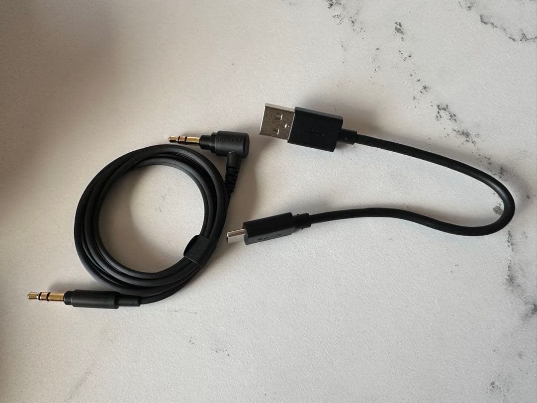 【美品】SONY WH-1000XM5 ブラック ワイヤレスヘッドホン