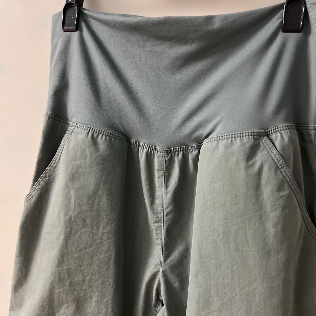 アークテリクス　レディース　カーゴパンツ　グリーン