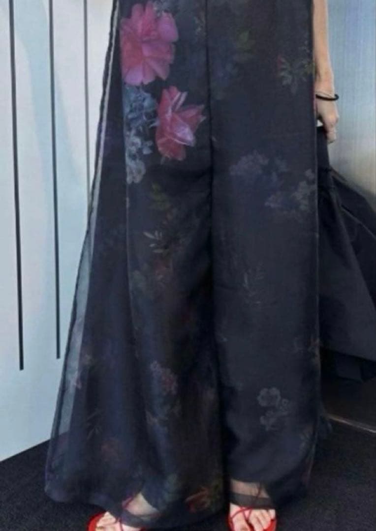 【完売品】AmeriVINTAGE BILLIE OVERLAP ROMPERS