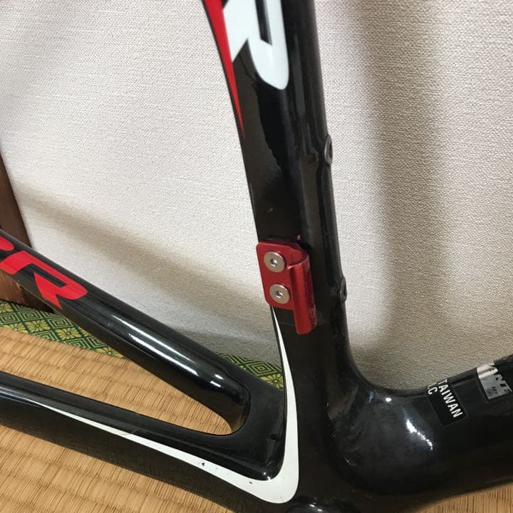 フルカーボン　ジャイアントフレーム ロードバイク