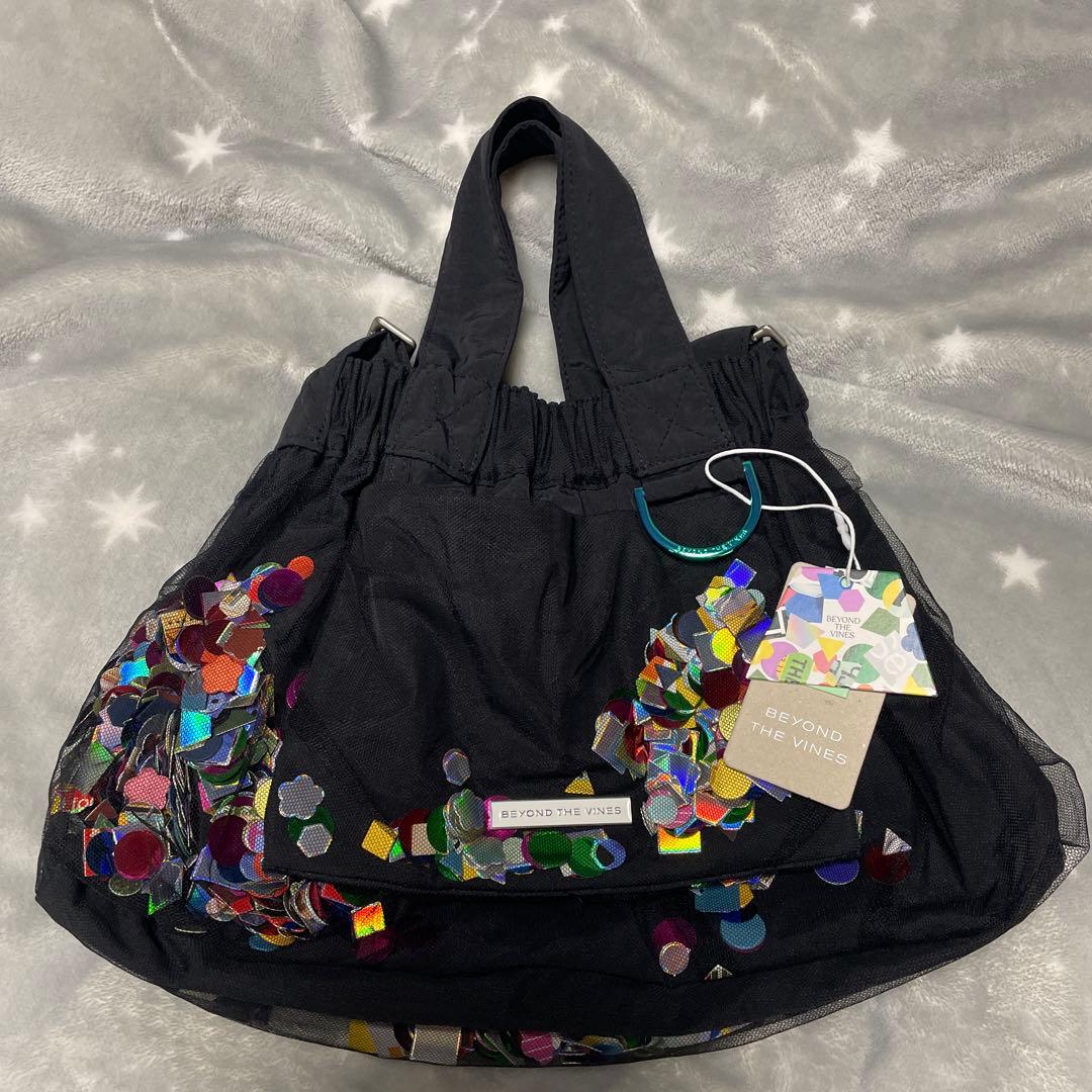 BEYOND THE VINES 手提げバック