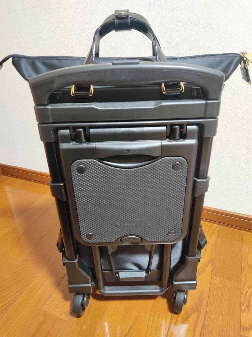 座面付き！SWANY スワニー　キャリーカート　キャリーバッグ　ブラック