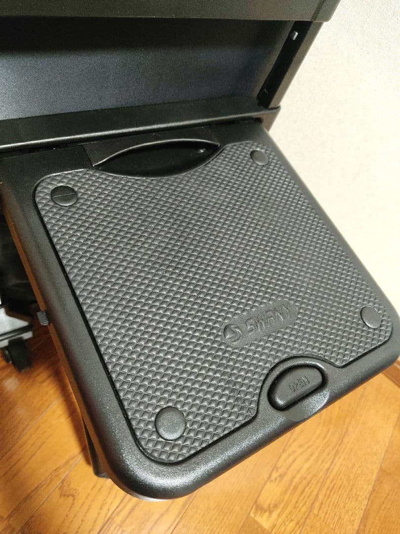 座面付き！SWANY スワニー　キャリーカート　キャリーバッグ　ブラック