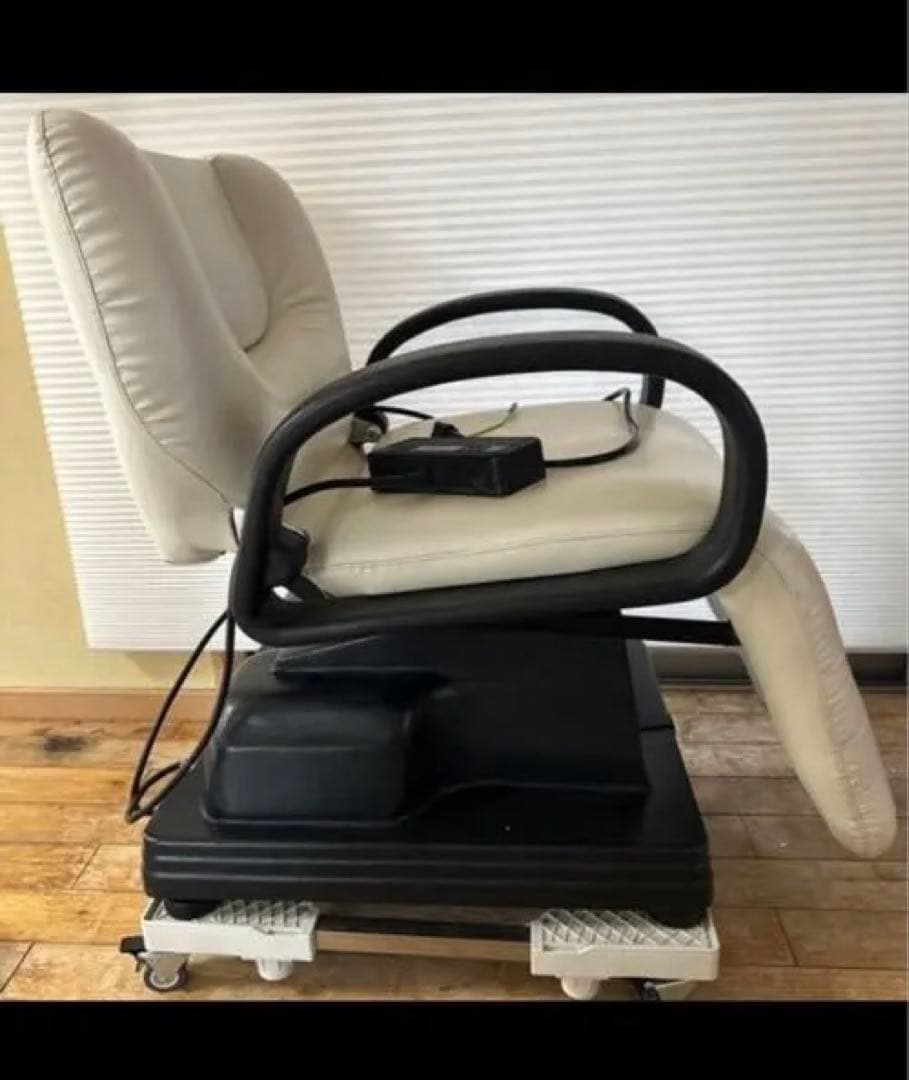 シャンプーチェアリクライニング