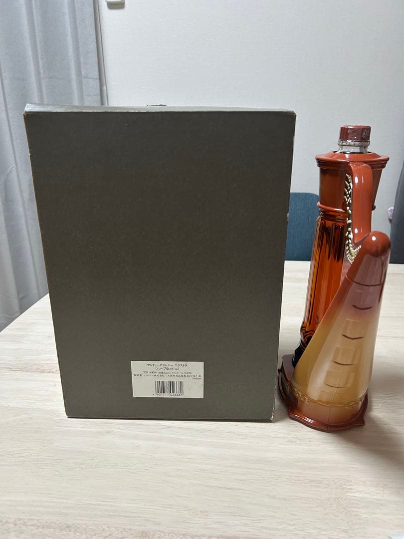 専用　箱付き Suntory EXTRA ブランデー ハープ型ボトル