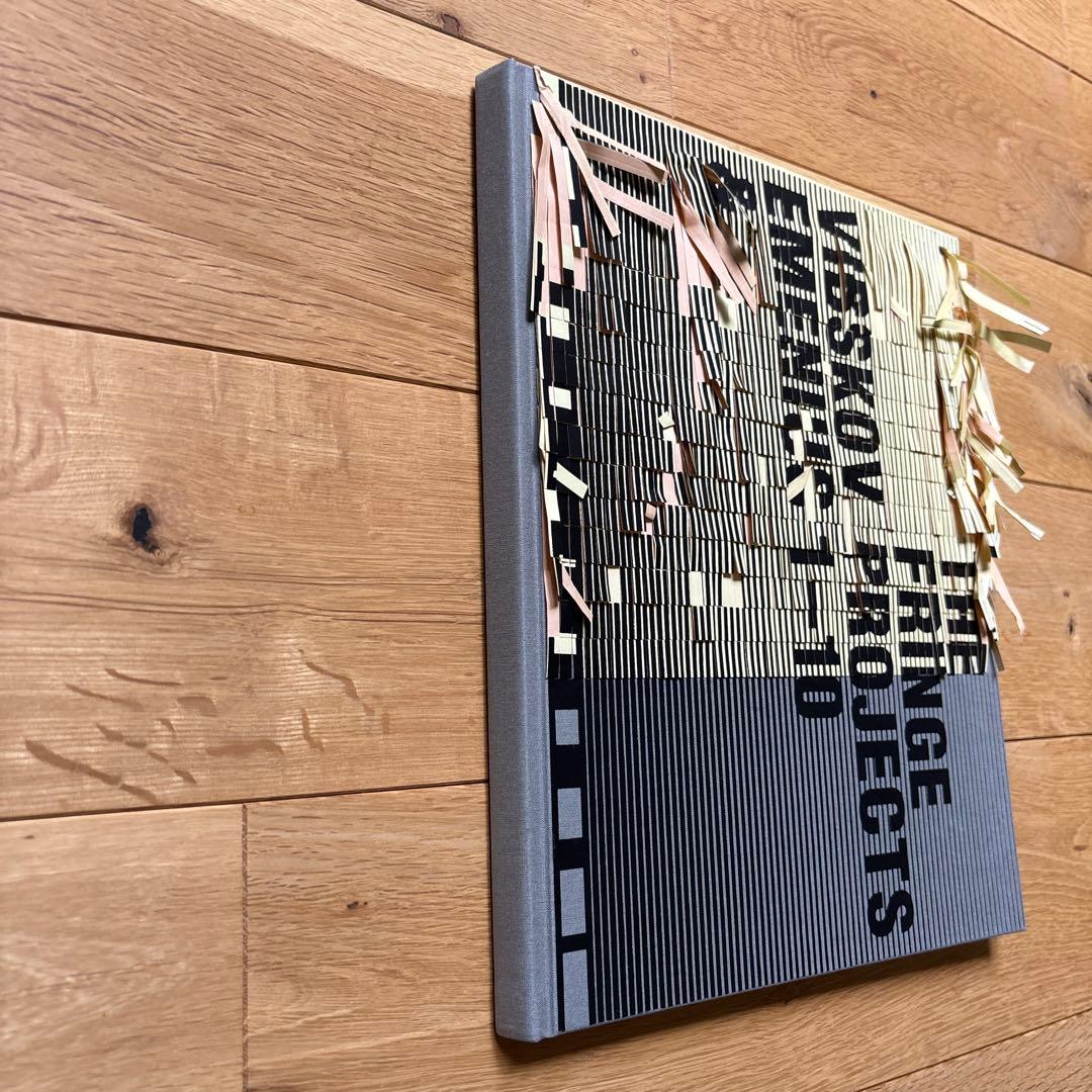 アート・デザイン・音楽 Henrik Vibskov THE FRINGE PROJECTS 1-10