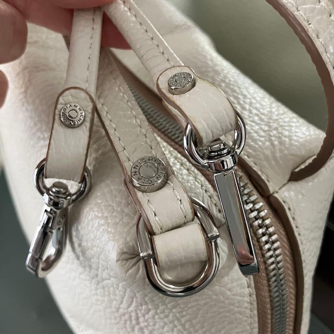 2024.4月購入　ジャンニキアリーニ アリファ M マーブル ショルダーバッグ