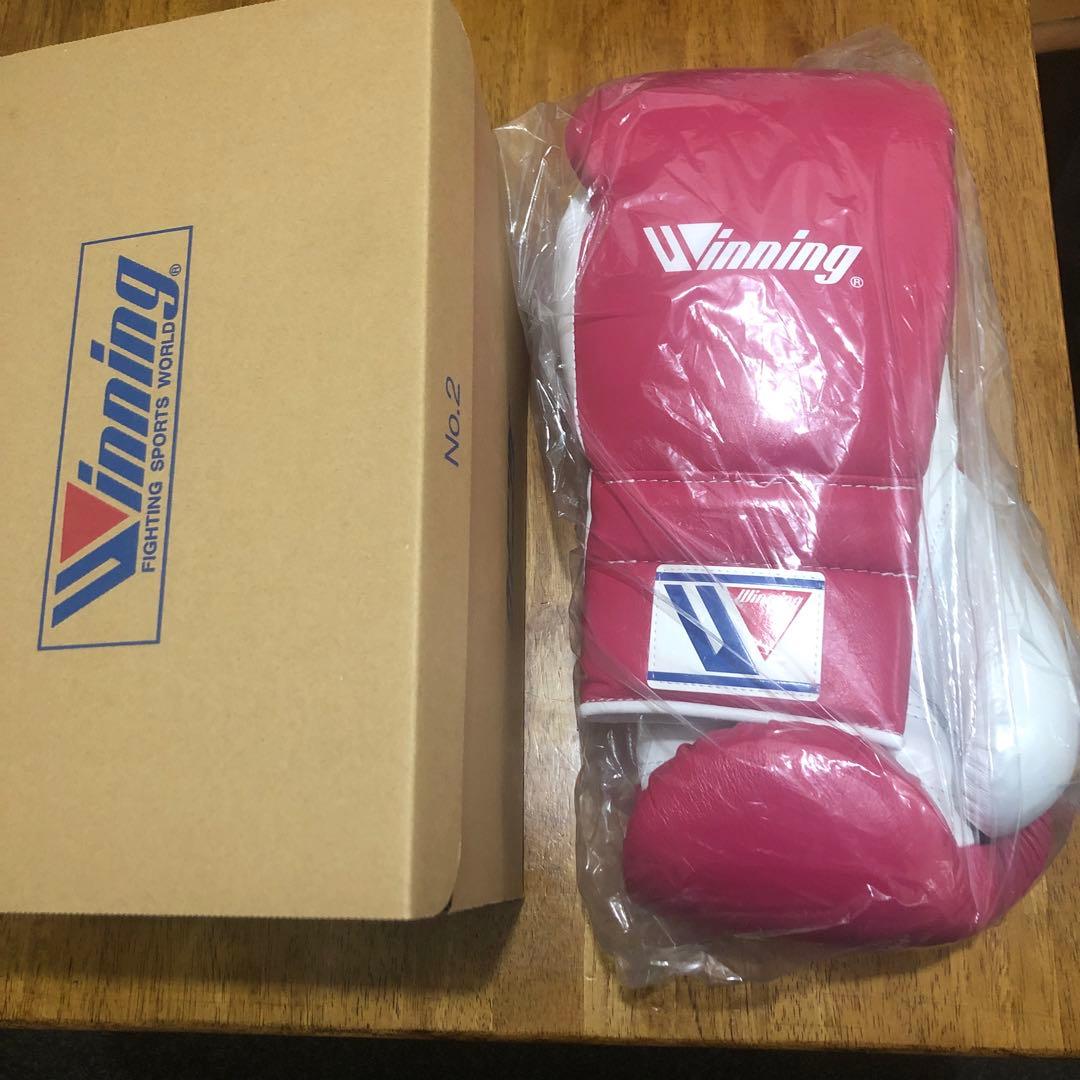 Winning ボクシンググローブ 16 oz ピンク/ホワイト