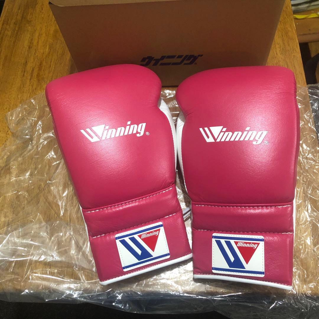Winning ボクシンググローブ 16 oz ピンク/ホワイト