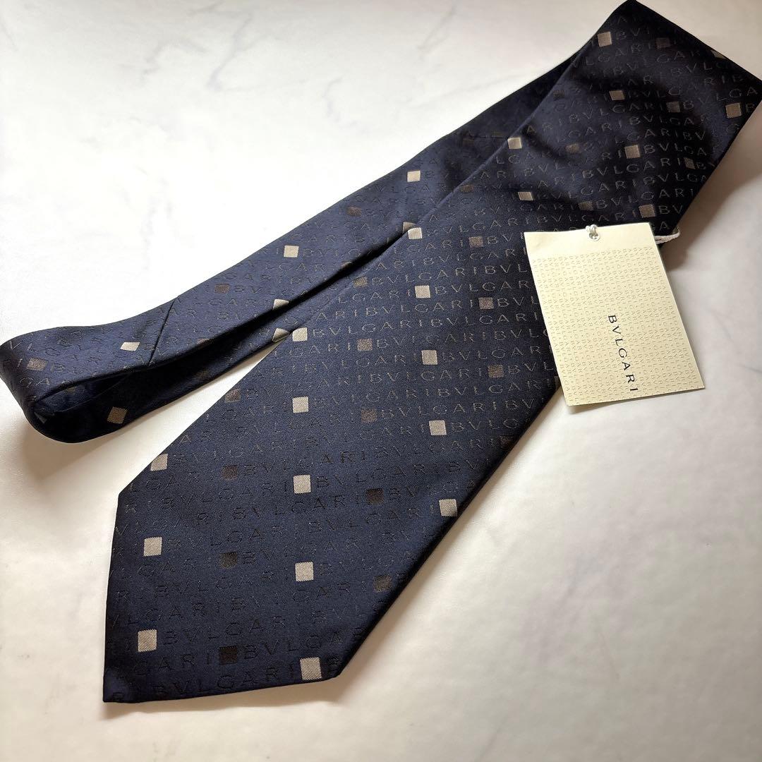 BVLGARI ロゴマニア ネクタイ 濃紺 セッテピエゲ タグ付き 未使用
