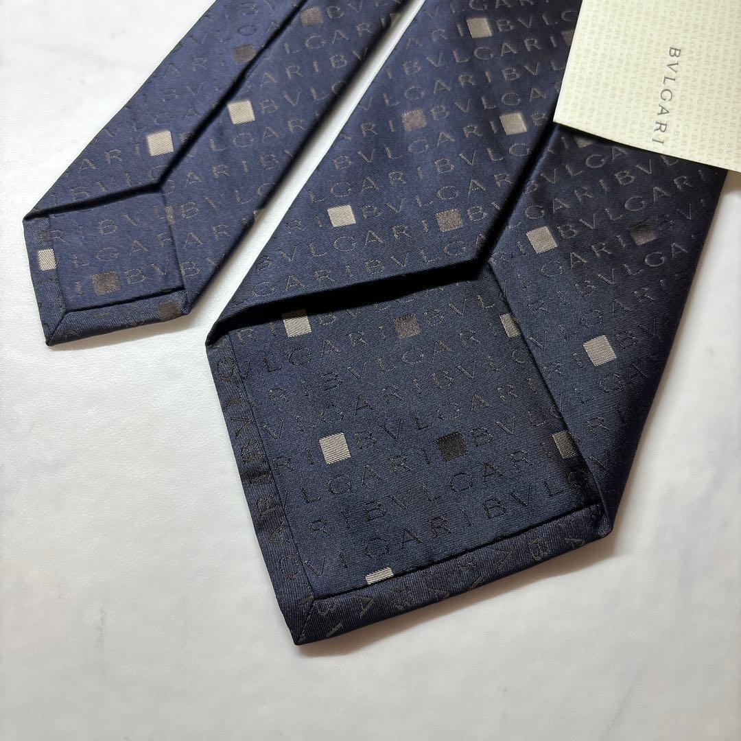 BVLGARI ロゴマニア ネクタイ 濃紺 セッテピエゲ タグ付き 未使用