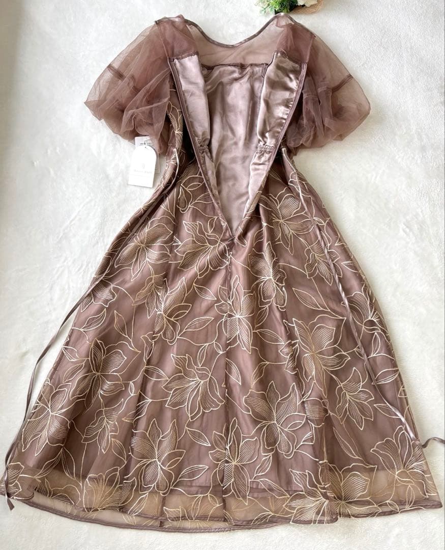 再値下げ　新品タグ付　ドリードール　リリーパターン　レース　ドレス　25AW