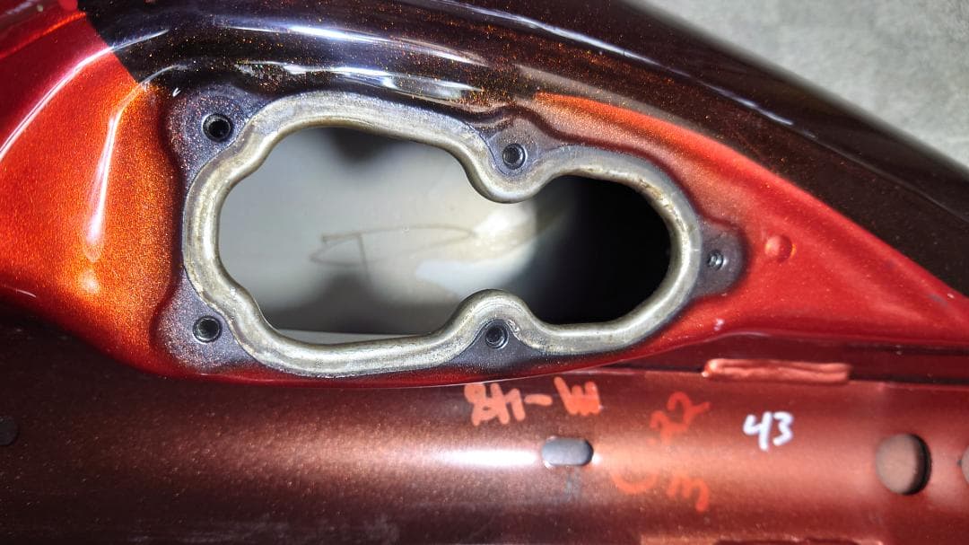 スポーツスターXL883Lタンク