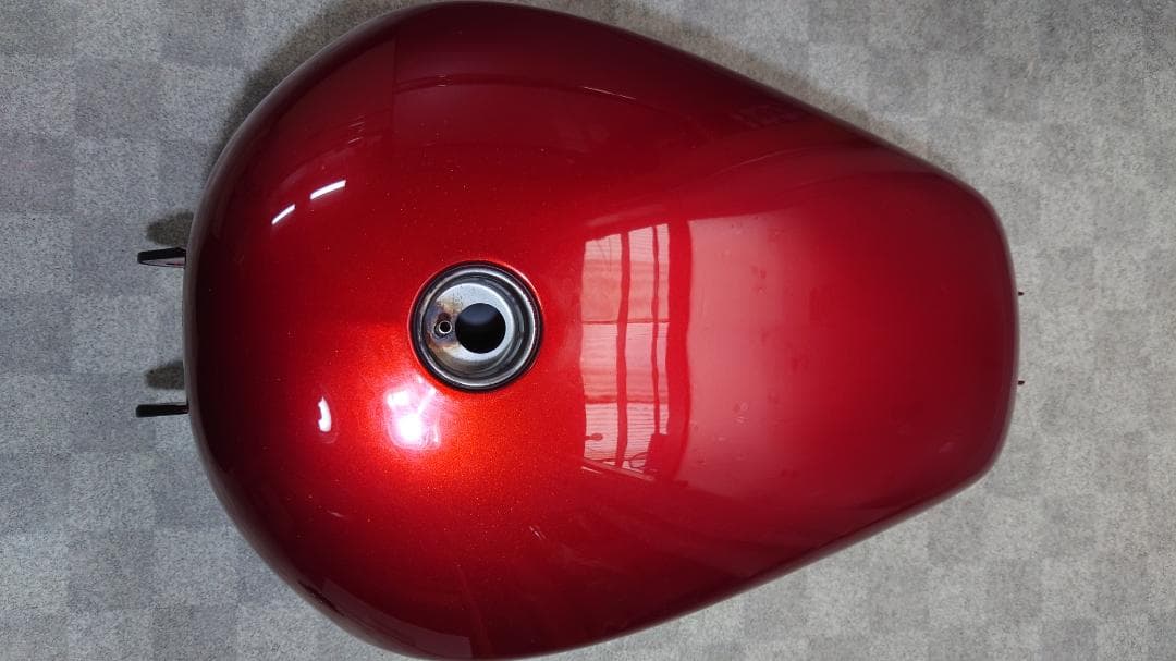 スポーツスターXL883Lタンク