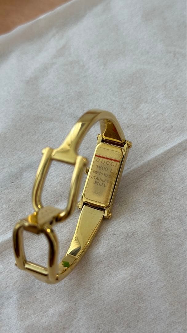 GUCCI ゴールド アナログ腕時計 クォーツ