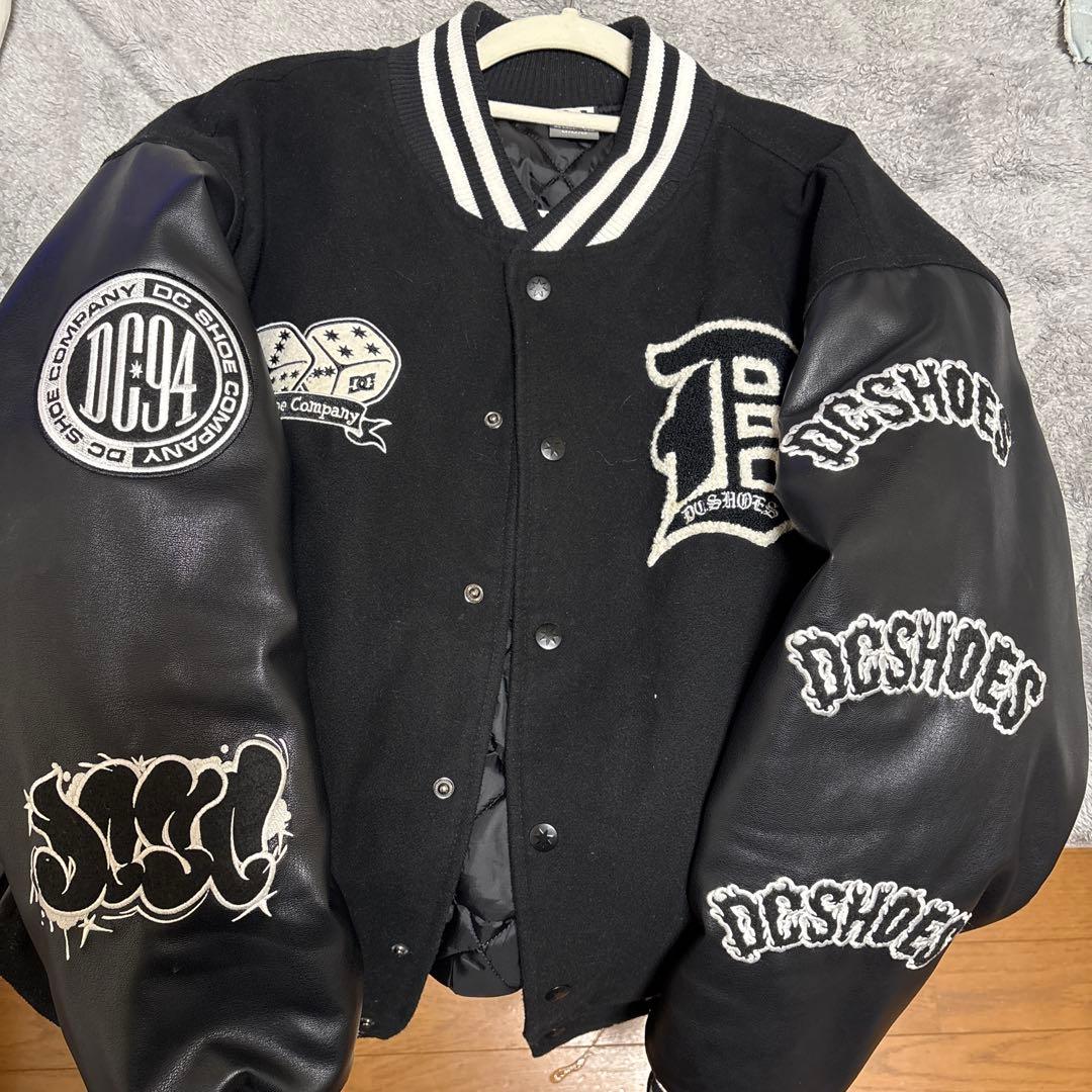 【ほぼ新品】DC Shoes 24VARSITY JACKET スタジャン