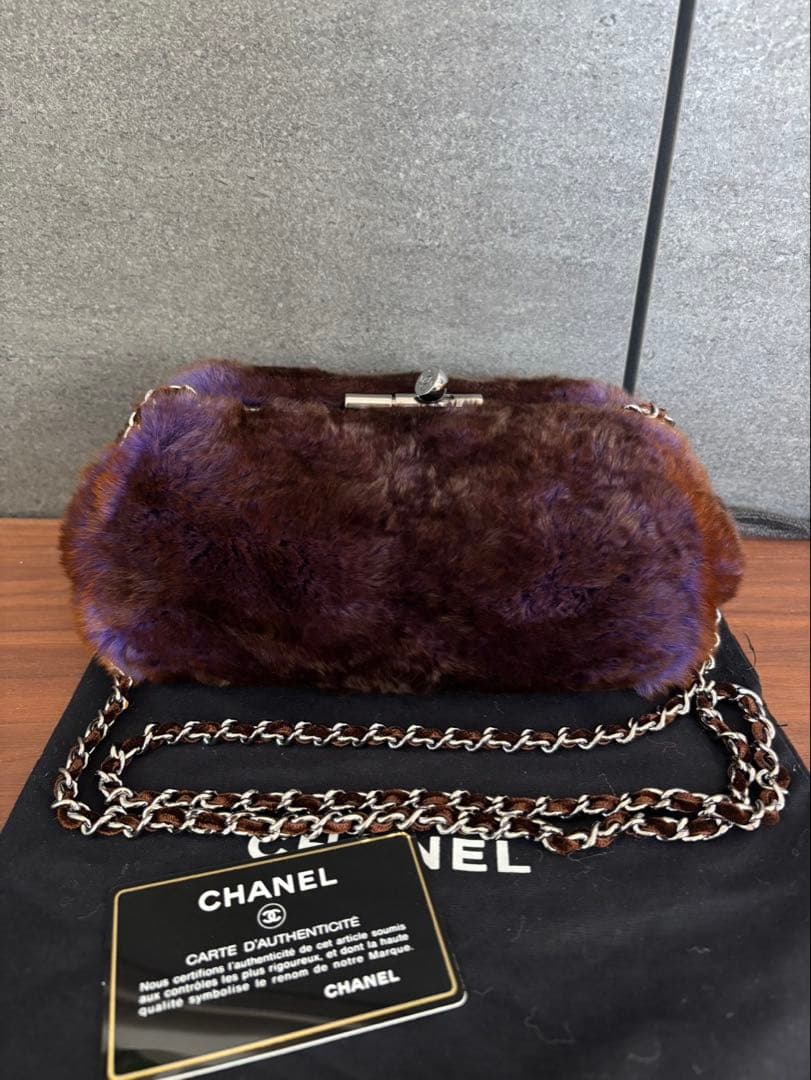 CHANEL ラパン　チェーンショルダー　バッグ　シャネル