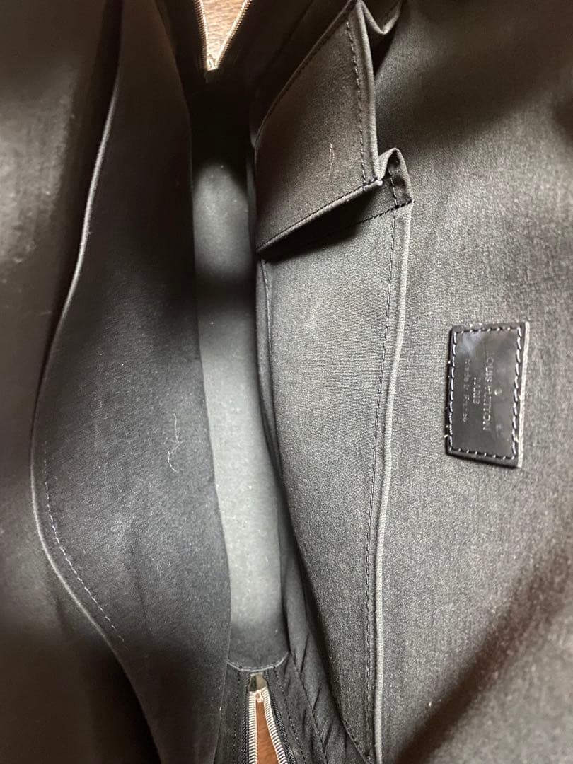 美品希少Louis Vuitton エピ ビジネスバッグ