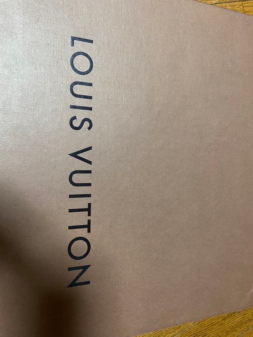 美品希少Louis Vuitton エピ ビジネスバッグ