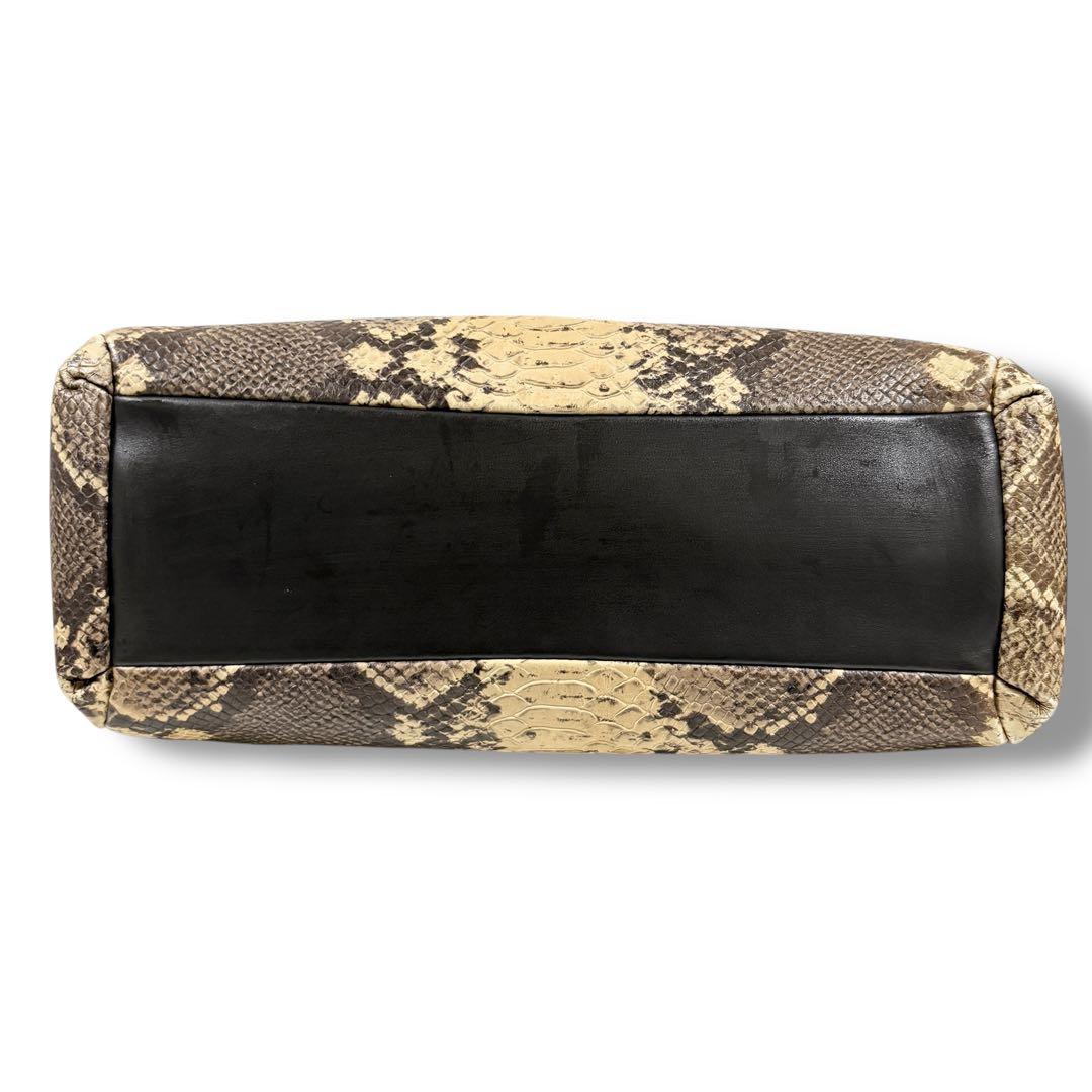 美品✨COACH コーチ パイソン柄 ヘビ柄 型押し トートバッグ A4収納可