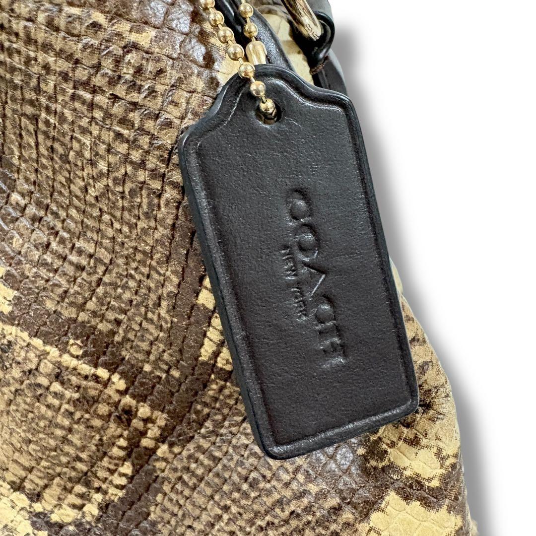 美品✨COACH コーチ パイソン柄 ヘビ柄 型押し トートバッグ A4収納可