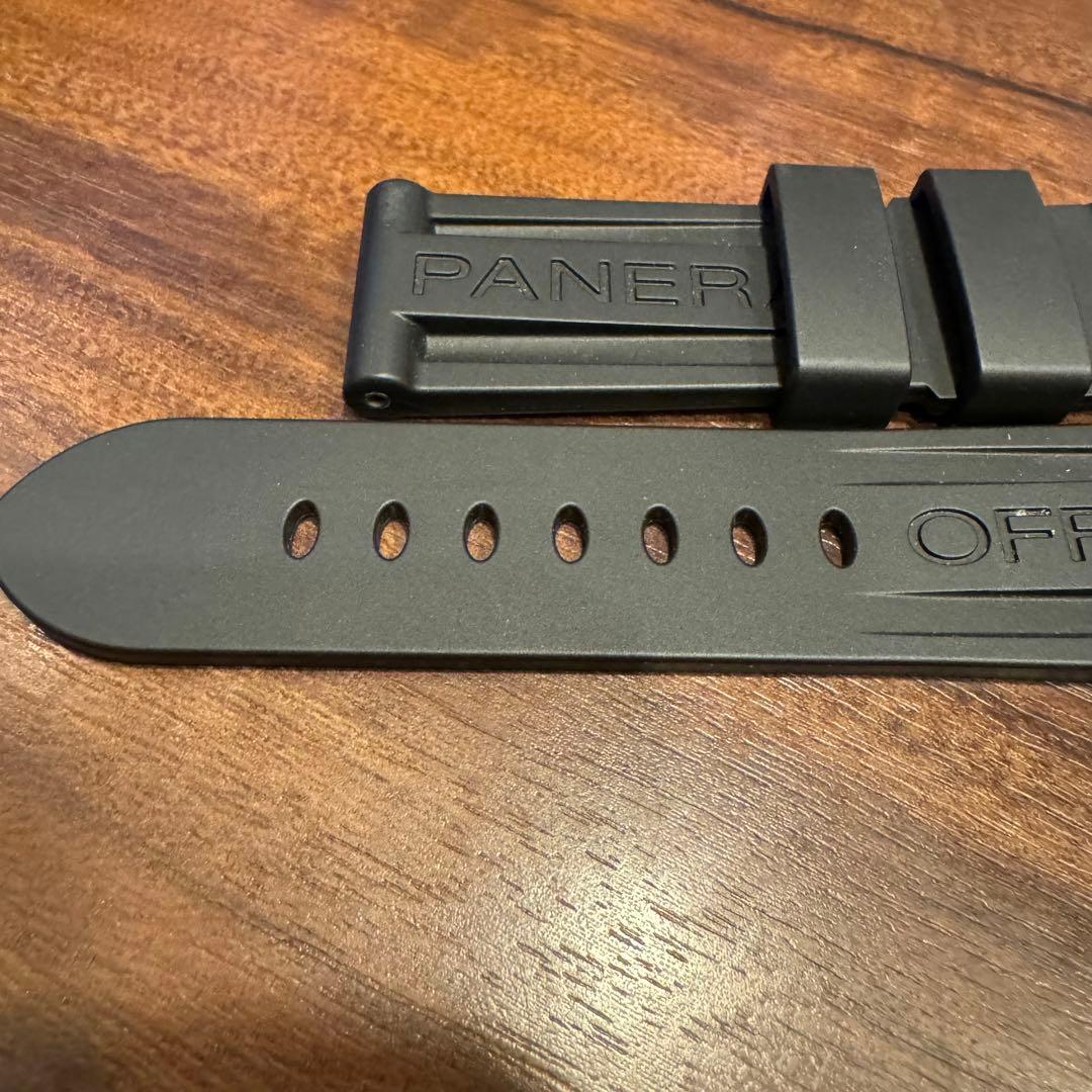 【未使用保管品】パネライ　ラバーベルト　ブラック