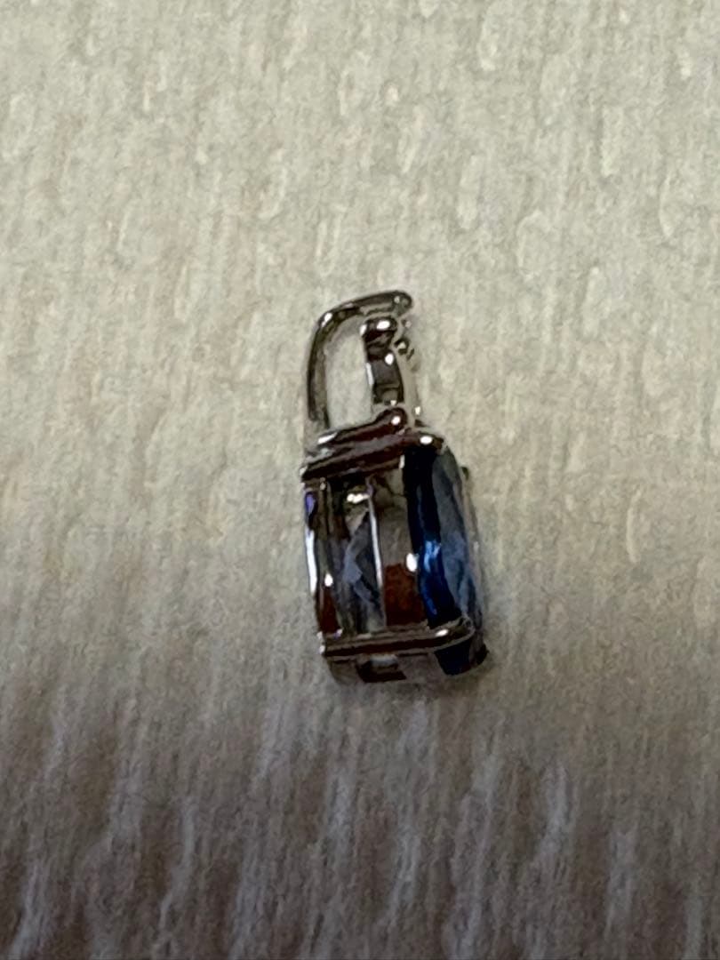 エ*ん様 タンザナイト　プラチナ加工ペンダントトップ