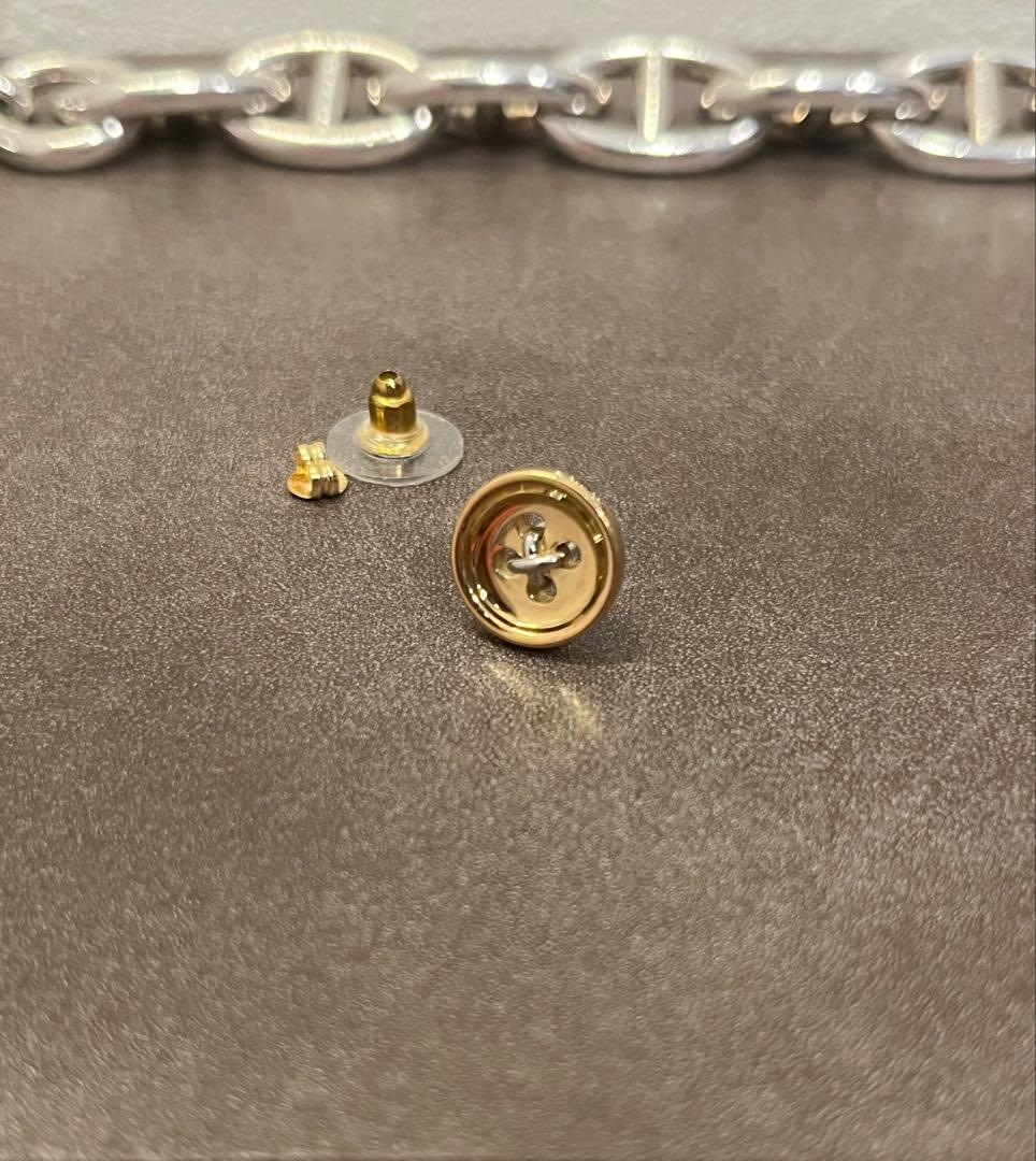 fabulous sounds ボタン　ピアス