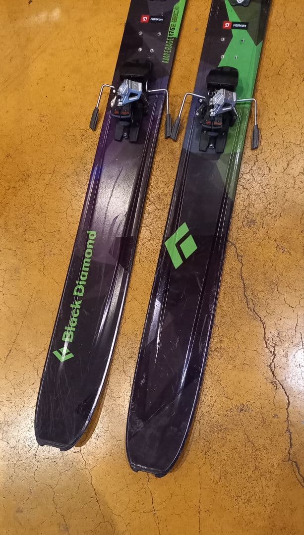 中古山スキー　バックカントリーdynafit tlt 