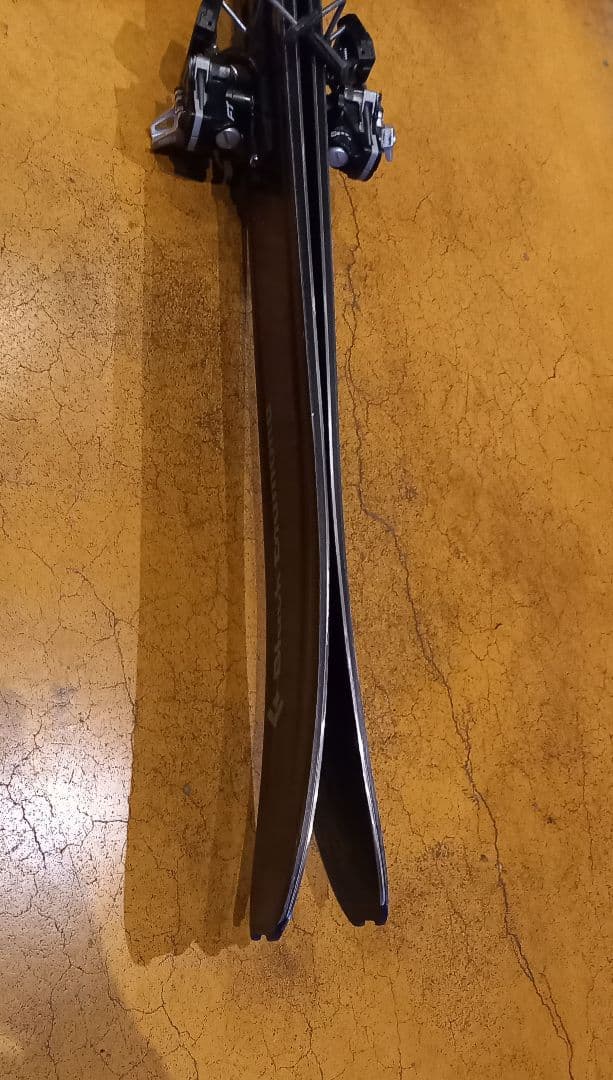 中古山スキー　バックカントリーdynafit tlt 