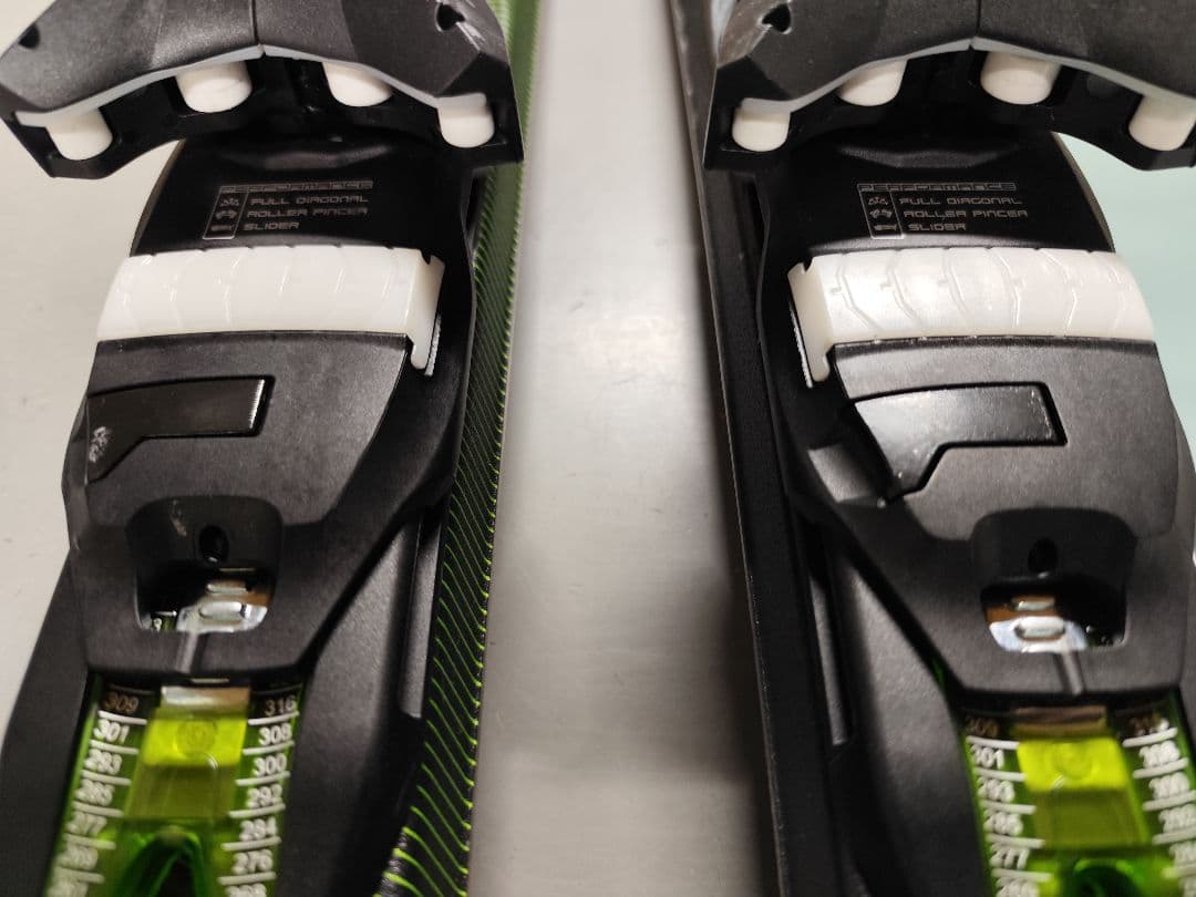 週末最終値下！ELAN エラン EXPLORE4 160cm ビンディング付き