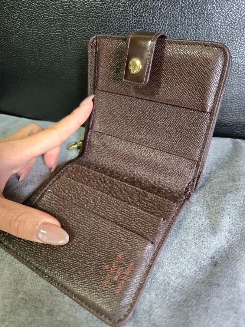 美品Louis Vuitton ルイヴィトン コンパクト 二つ折り財布 ダミエ