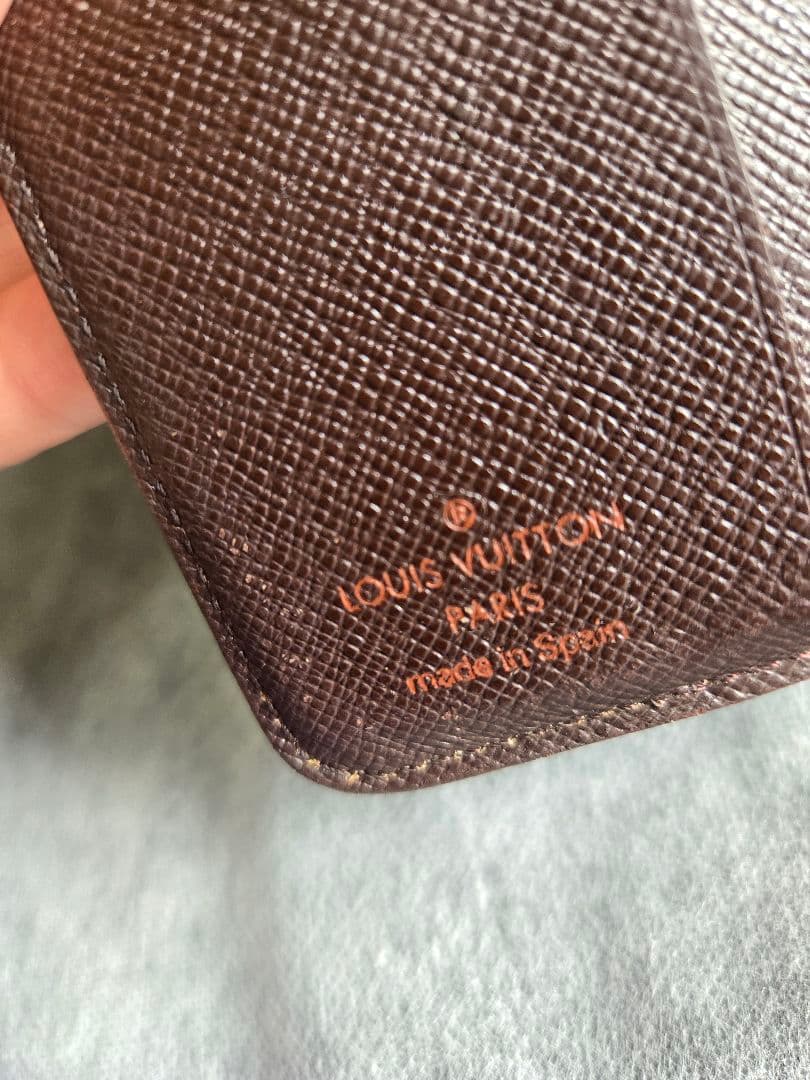 美品Louis Vuitton ルイヴィトン コンパクト 二つ折り財布 ダミエ