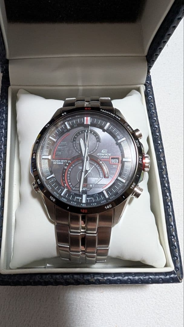 カシオ　エディフィス　EQW-A1300