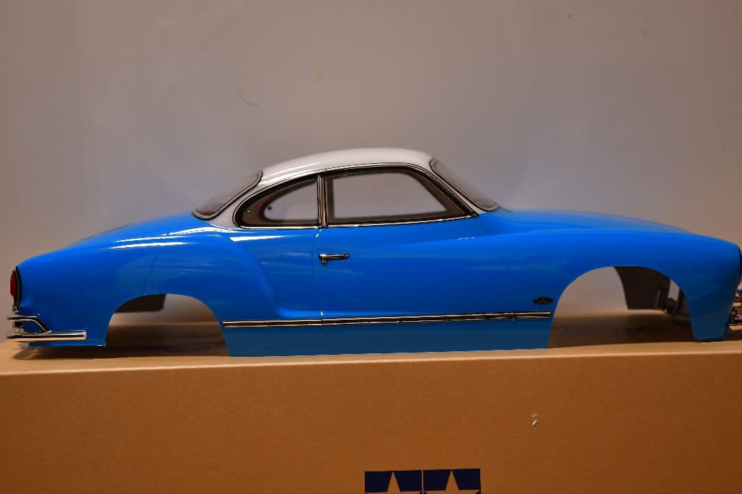 タミヤ カルマンギア 塗装済みボディ