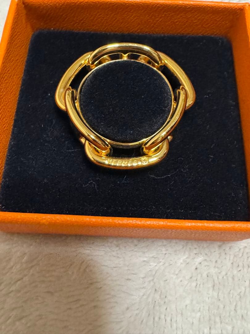 エルメス　シェーヌダンクル　スカーフリング　　ゴールド　金