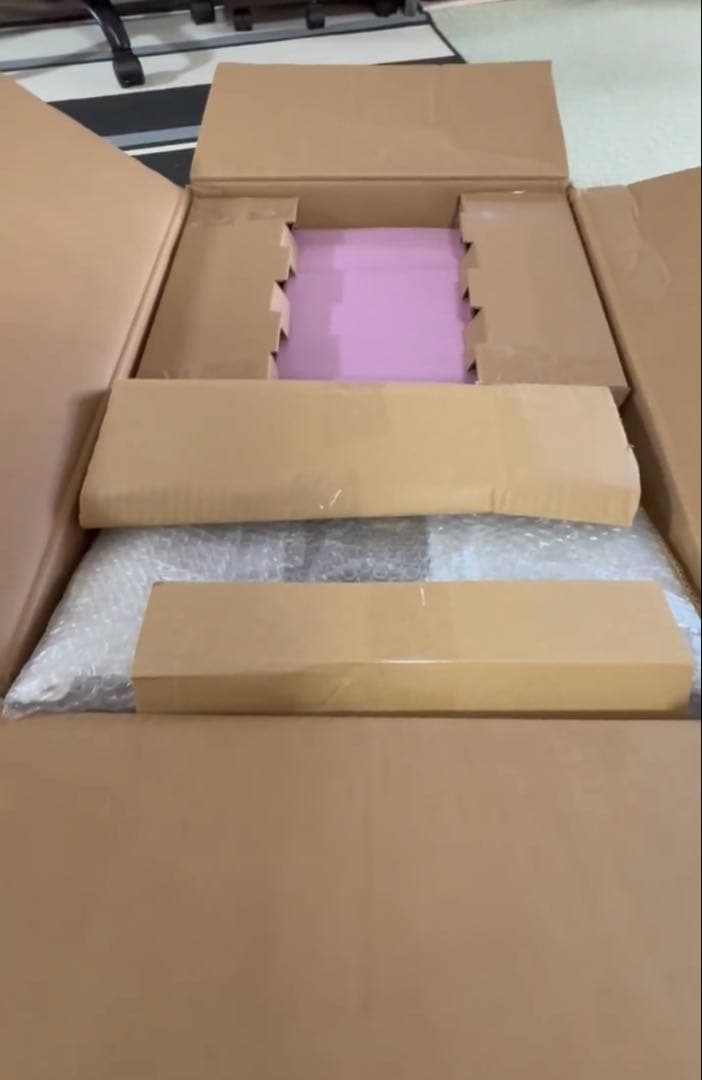 売約済み　Gathers 10.1インチ リアモニター／RP8ステップワゴン