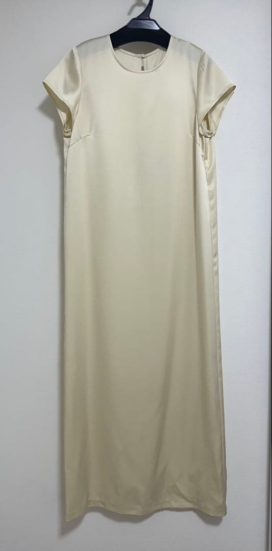 セール ETRE TOKYO サテンマキシワンピース 新品 タグ付き エトレ