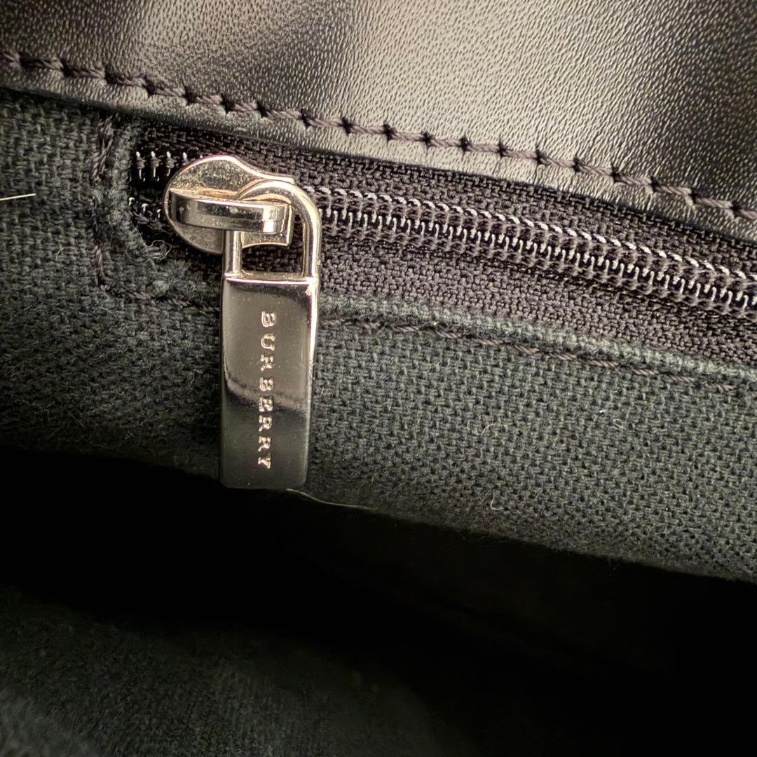Burberry バーバリーロンドン トートバッグ ノバチェック PVC