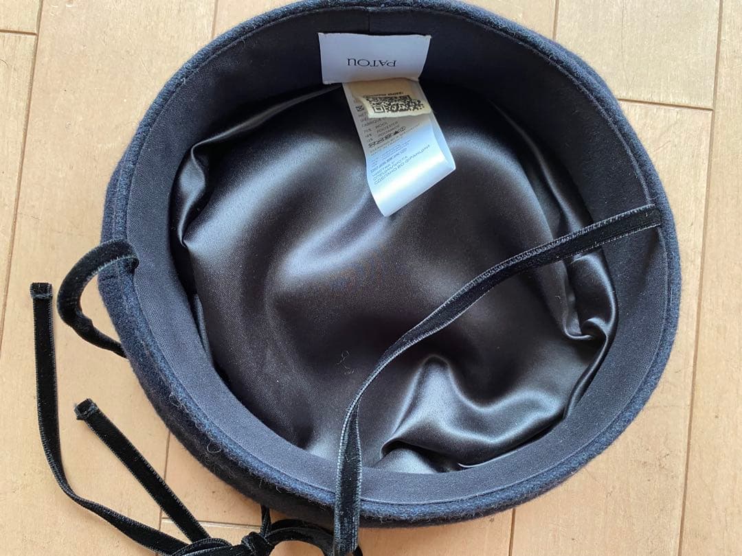 PATOU ブラックベレー帽