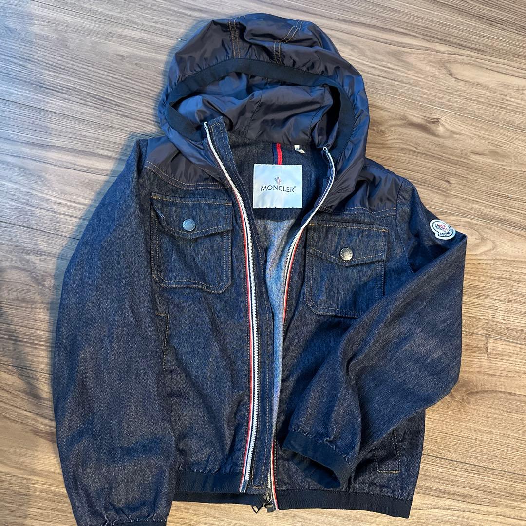 MONCLER フード付き　ジャケット 130