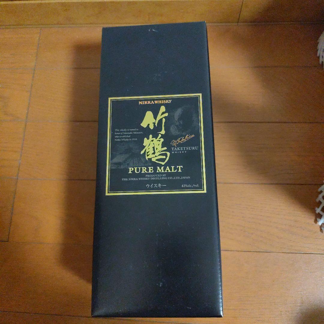 く*か様 竹鶴　PURE MALT 700ml　黒ラベル